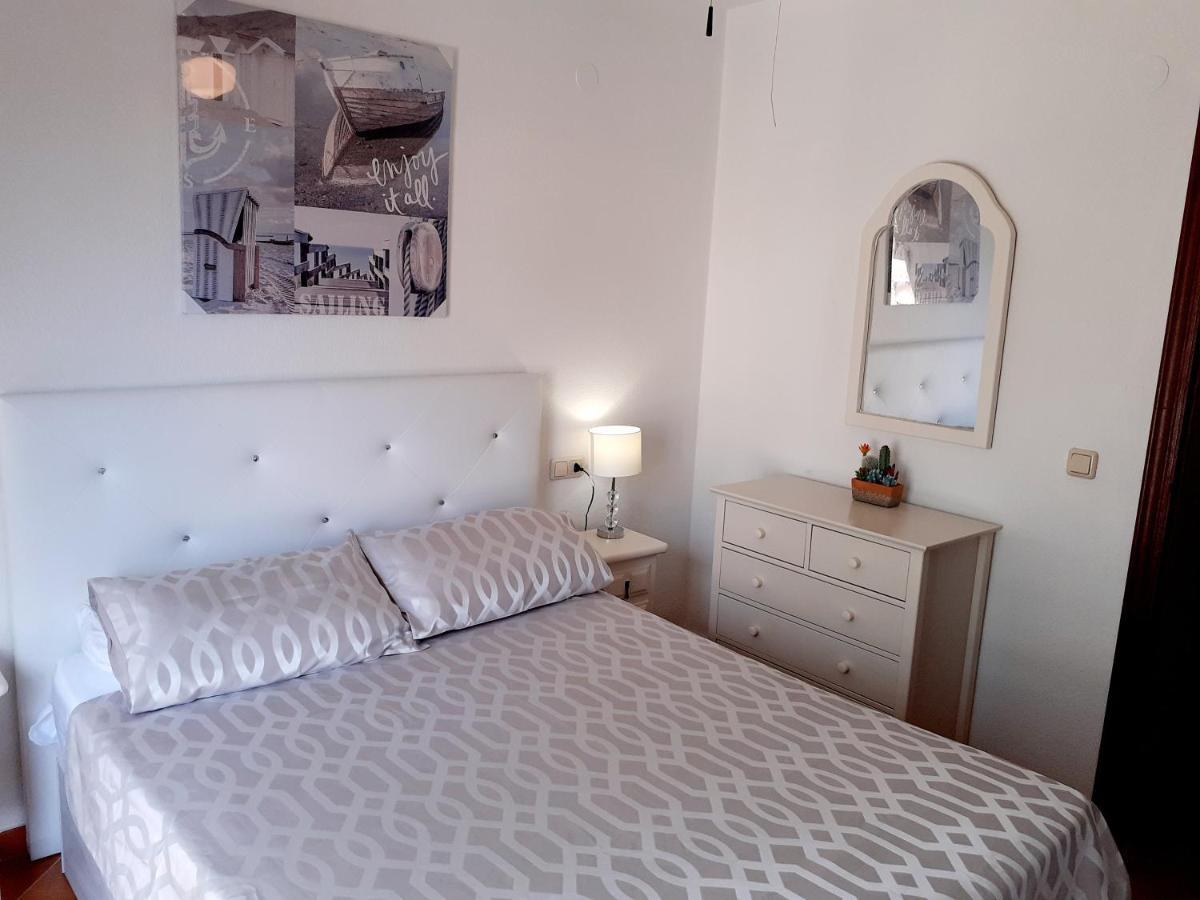Casa Billarose - Lovely House Overlooking Pool & Walking Distance To The Beach And Restaurants 卡布罗伊格 外观 照片